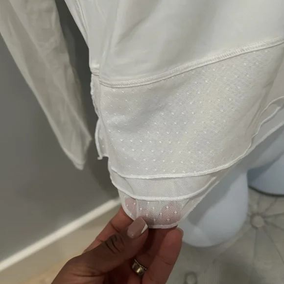 Lululemon Women Top - Picture 4 of 7